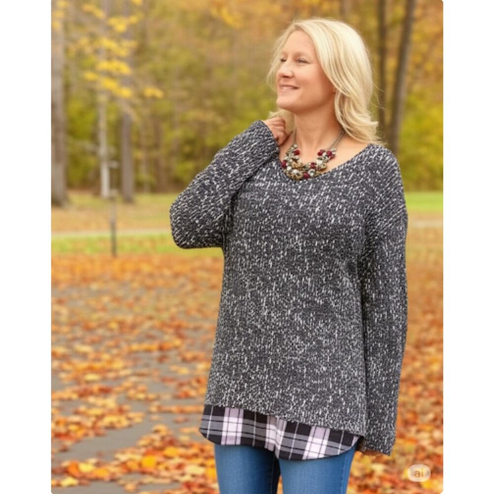Avenue Black and White‎ Long Sleeve Plaid Bottom Sweater Dress Sz 26-28
